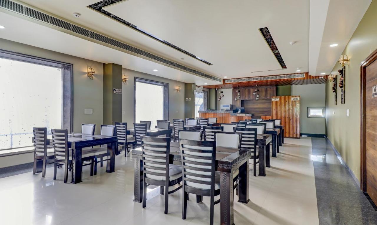 Sanskar Hotel Dźajpur Zewnętrze zdjęcie